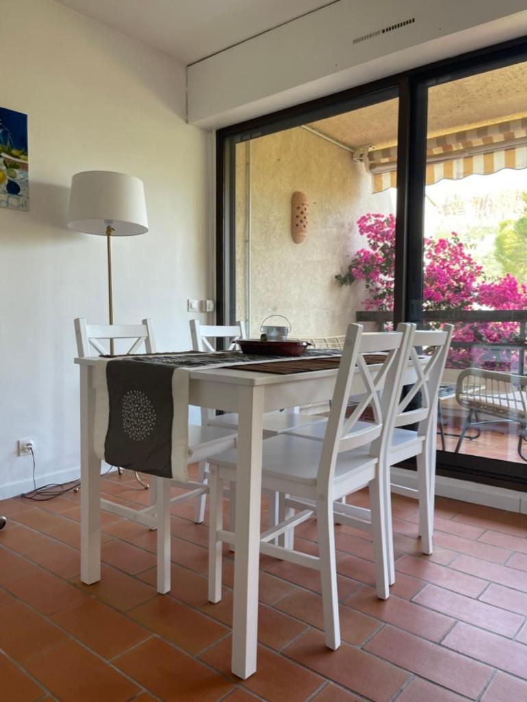 Le Nais - Proche Centre - Parking - Wifi Apartment Cassis Exterior foto
